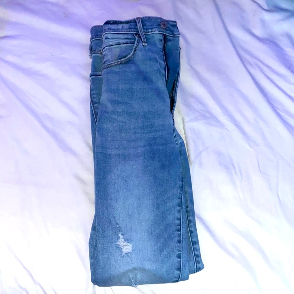 WOMENS ABERCROMBIE AND FITCH JEANS